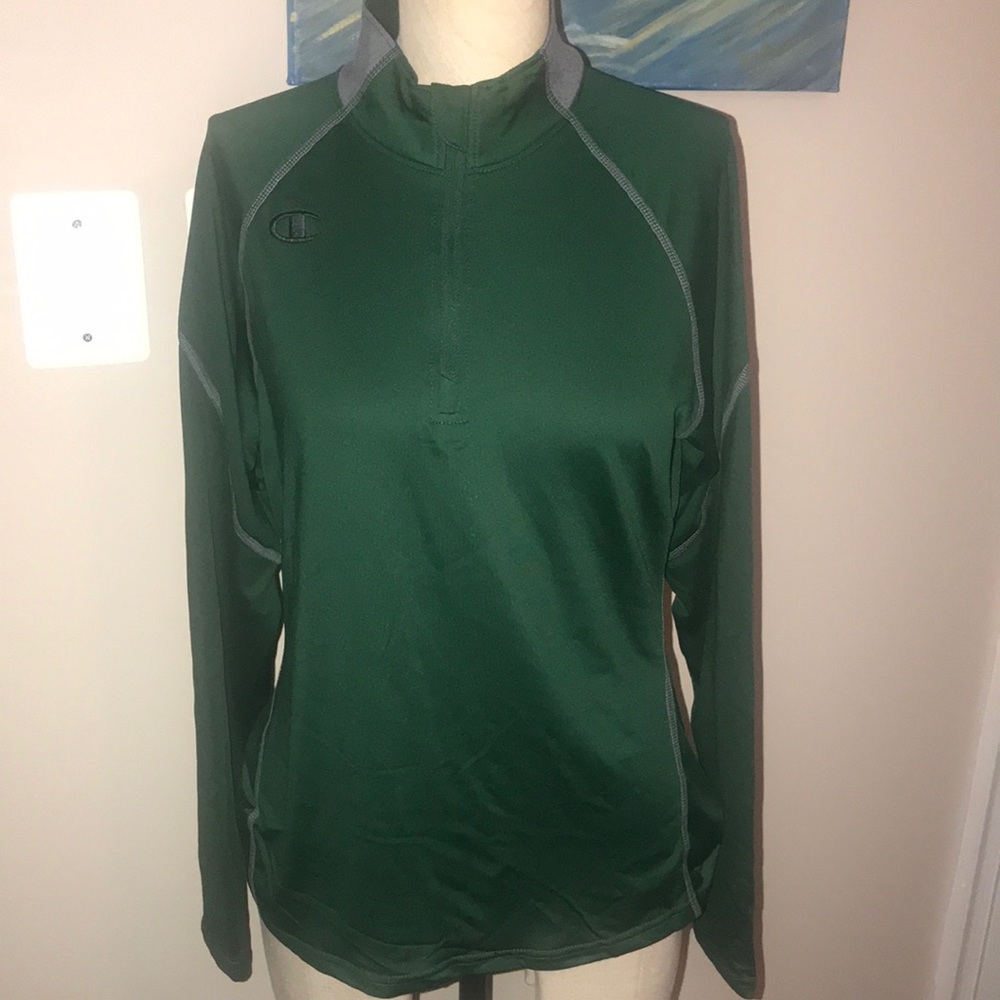 NWOT Champion Compression Pullover sz M